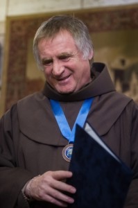 bojte_csaba_emberi_meltosag_dij_mti_2_b