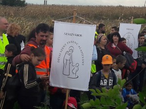 21766387_843509612482885_6473895361544659695_n